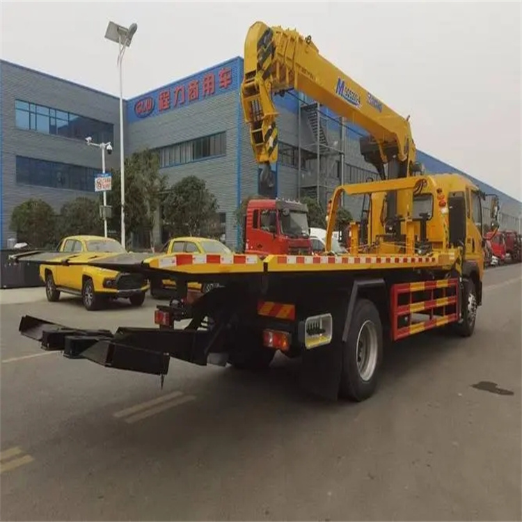 船山附近小随车吊出租电话，轻松解决搬运烦恼