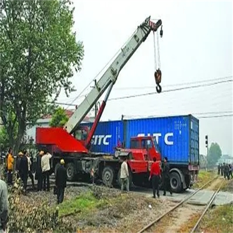 船山如何快速找到附近的吊车救援公司